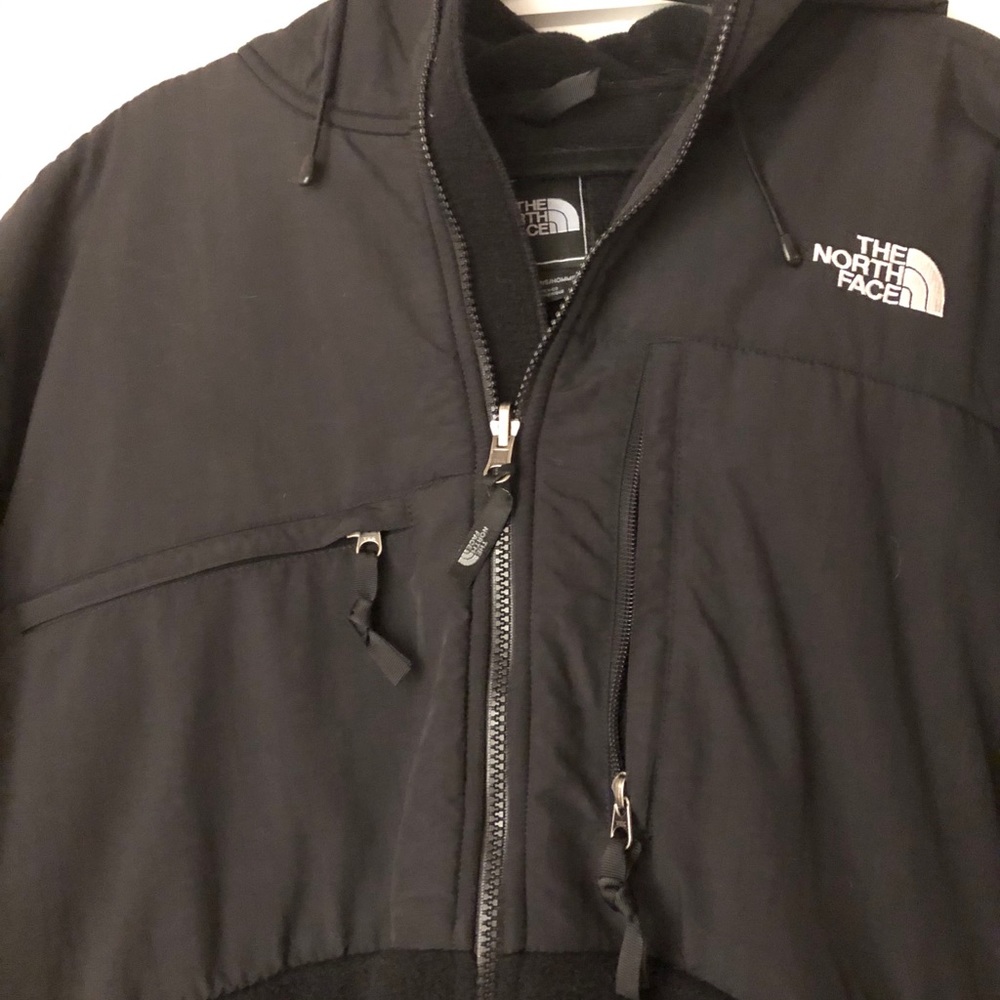 Black north face zip up fleece jacket